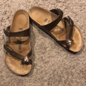 Birkenstock Women’s Sandal Size 39